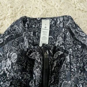 Lululemon Athletica Black and Gray Bomber Jacket